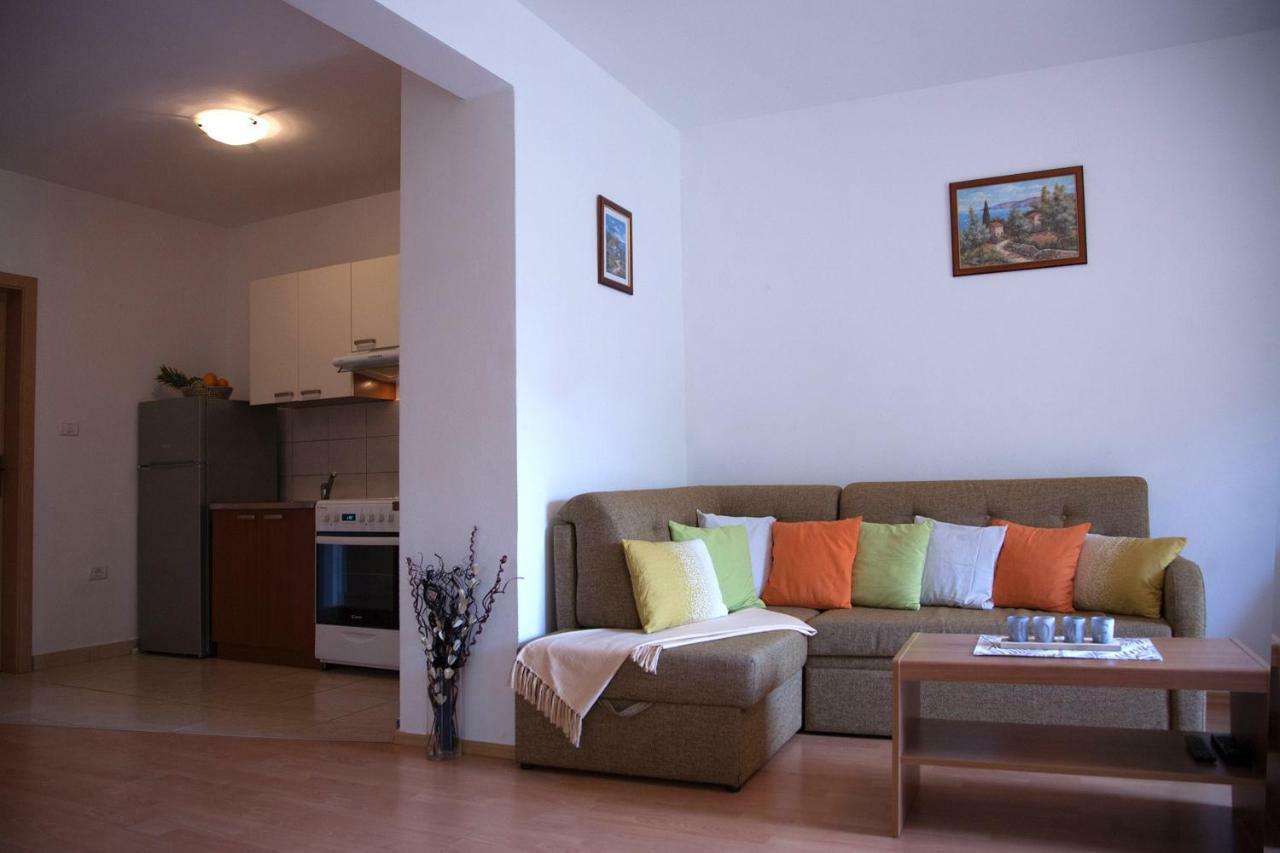 Apartment Helga Ližnjan Екстериор снимка