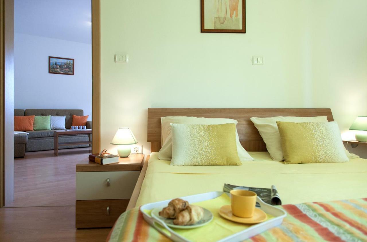 Apartment Helga Ližnjan Екстериор снимка